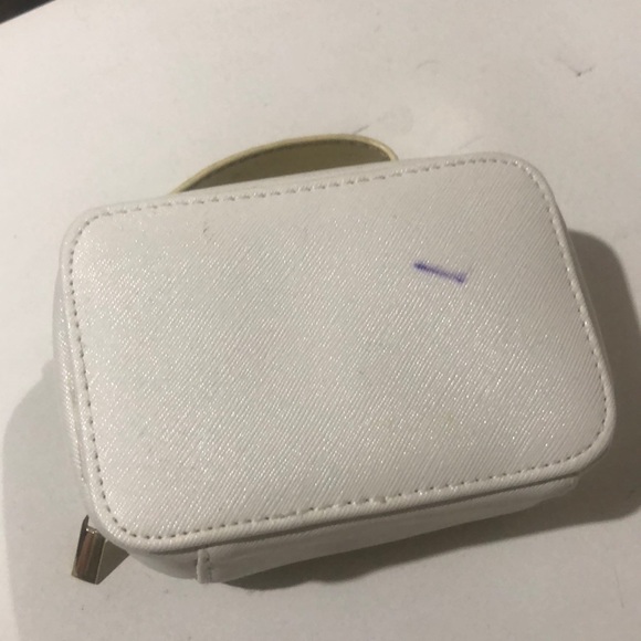 Bride - Picture 2 of 4